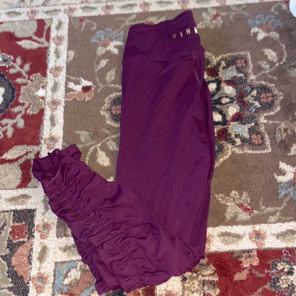 VS leggings